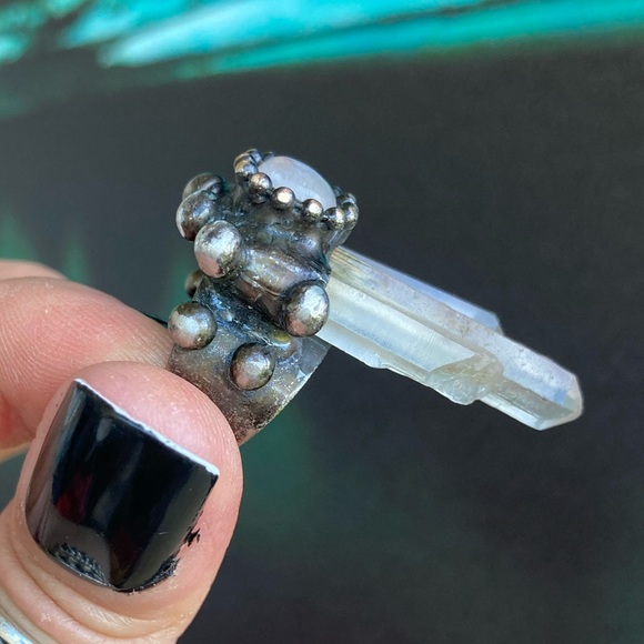 Natural iridescent flash moonstone gem triple crystal quartz adjustable ring - Picture 8 of 16